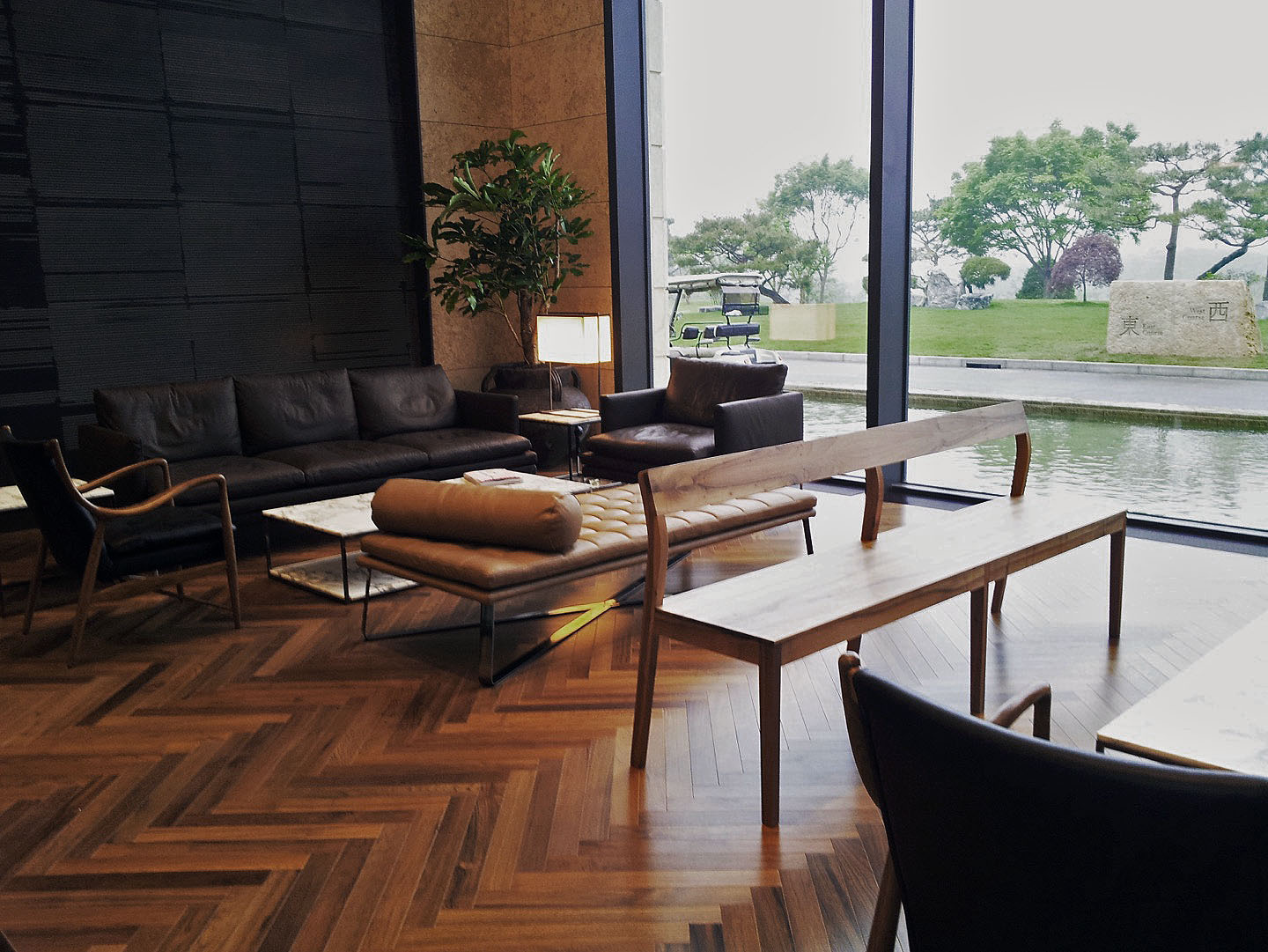 로비 H.B teak smooth-10x70x600 (2).jpg