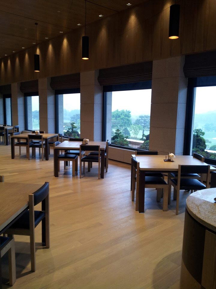 oak brush 10x125x900.jpg